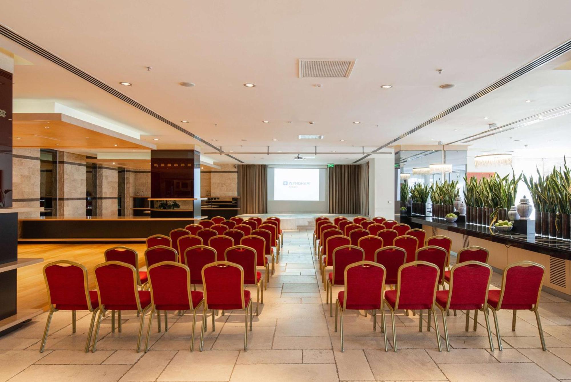 Wyndham Ankara Hotel Exterior photo